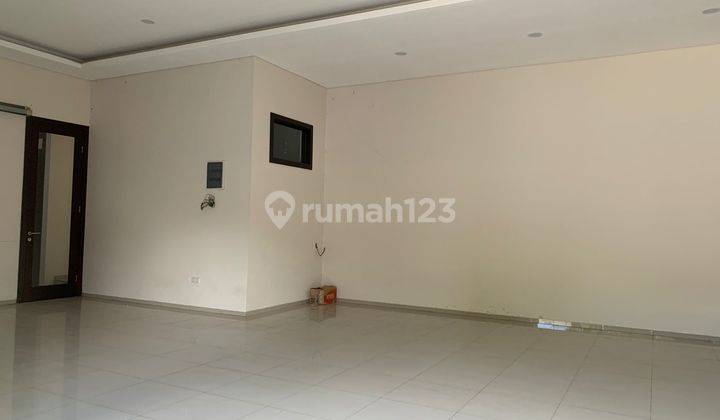 Rumah 2 Lantai New Luxury House Setra Duta Bandung SHM 2