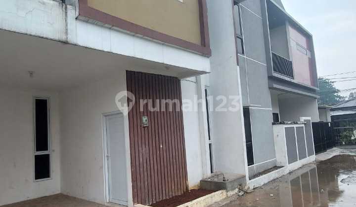 Rumah di Bungur 2 Lantai SHM Baru 1