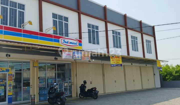 For Sale New Shophouse In East Sepatan Tangerang On Main Road