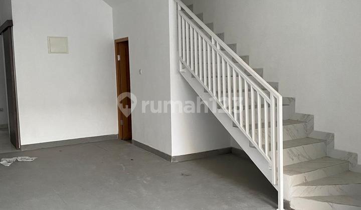 3-Story Shop-House for Rent Villa Kapuk Mas 2 - Strategic Location North Jakarta 1