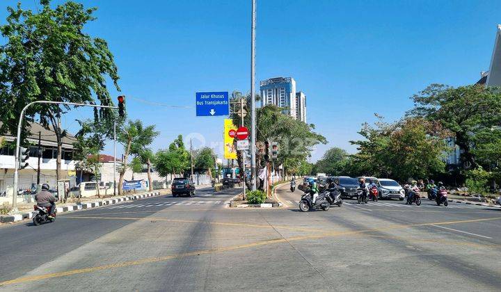 Tanah U/ F & B, Usaha 2