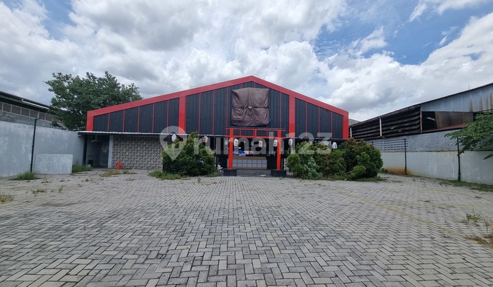 Raden Saleh Street, Tangerang