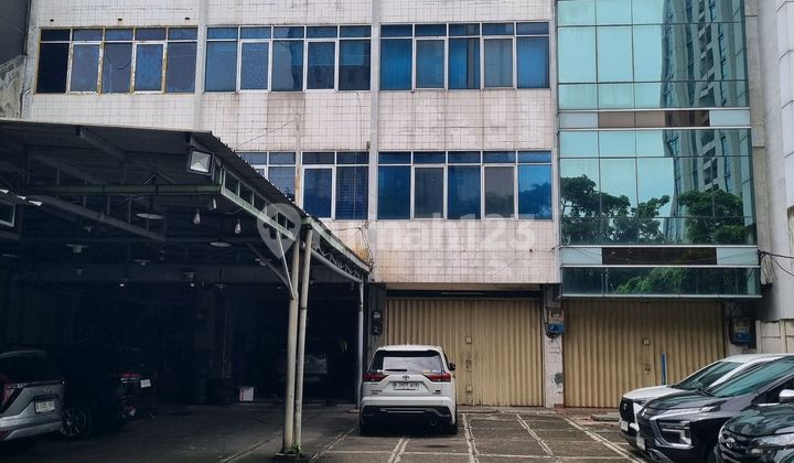 Strategic Shop House on Panjang Street