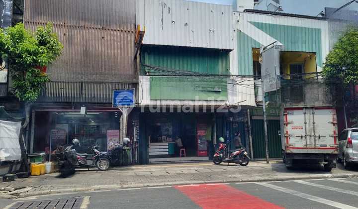 Strategic Ruko in Menteng