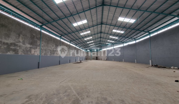 New Strategic Warehouse Cengkareng