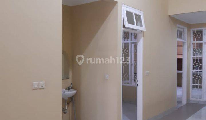 Disewakan Rumah Di Villa Dago Pamulang Cluster Parang tritis  2