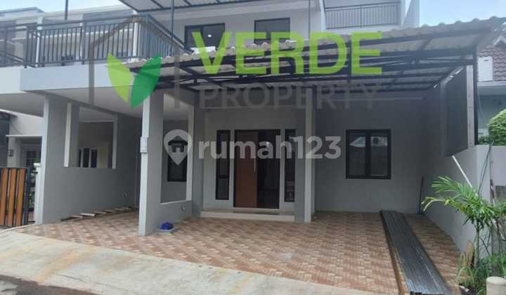 Dijual Rumah 3 Lantai Baru Selesai Renov di Taman Chrysant 1 BSD Dijual Rumah 3 Lantai Baru Selesai Renov di Taman Chrysant 1 BSD