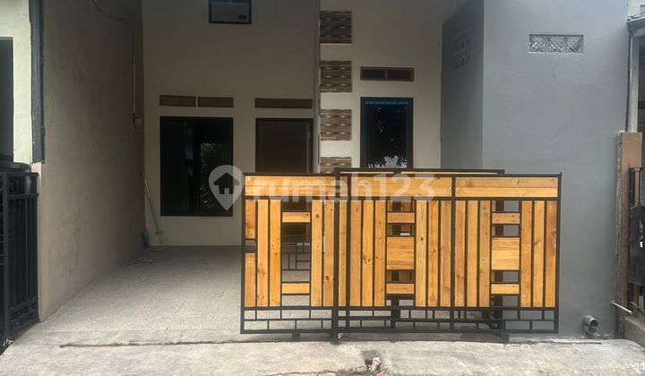 Dijual Rumah Full Renov Siap Huni Di Green Sevilla Panongan Tangerang
