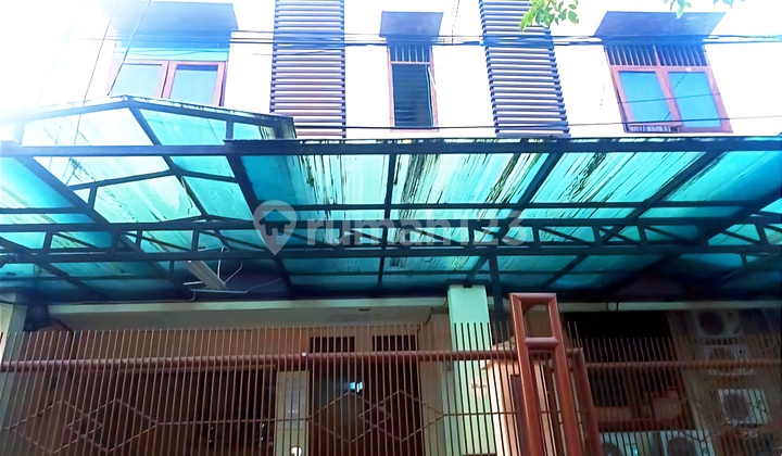 For Sale 31 Rooms Boarding House in Grogol West Jakarta 2