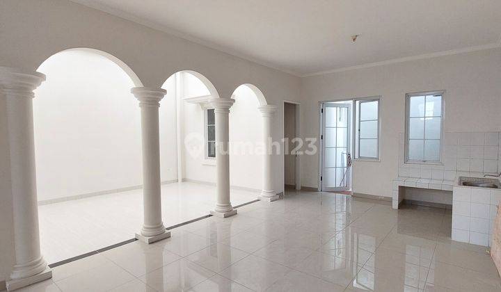 Disewakan Rumah Di Alicante Gading Serpong 2