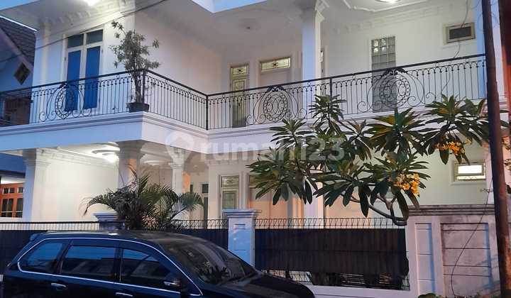 Dijual Rumah Di Griya Loka Sektor 1.3 BSD Tangerang Selatan 