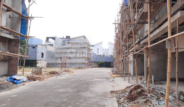 Rumah di Pengadegan Pancoran 4