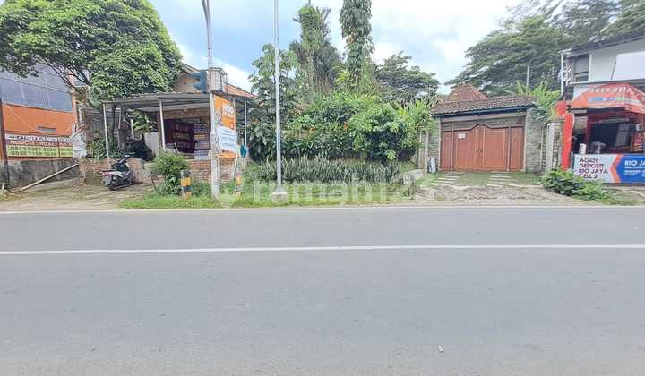 Ethnic House Suitable for a Restaurant 2