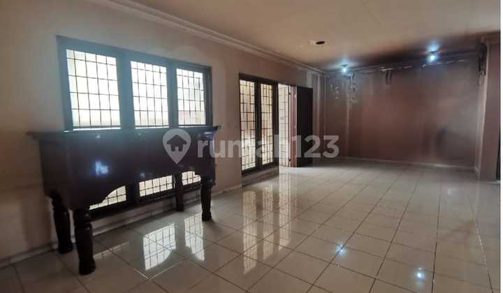 Di Jual Rumah ******** Muara Karang Raya Jakarta Utara