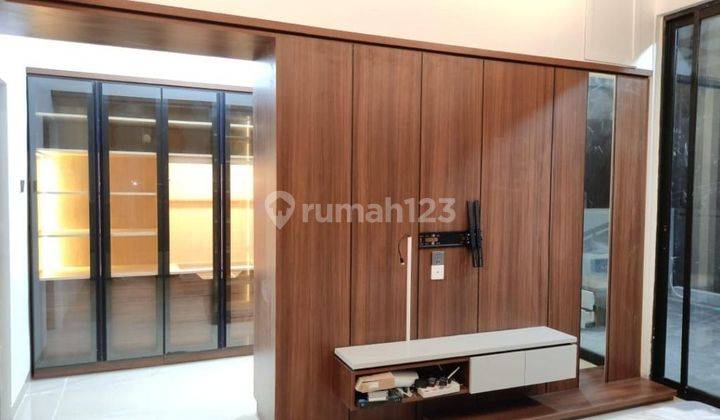 Di jual rumah siap huni furnish mewah 1