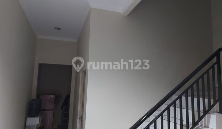 Di jual cepat rumah baru di cengkareng