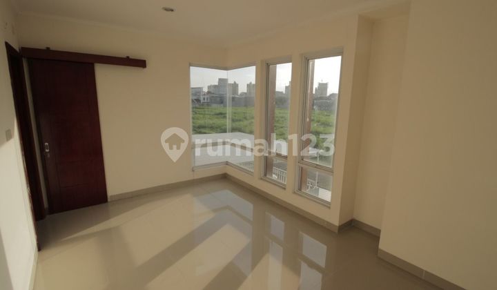 For quick sale: Modernland Tangerang house 2