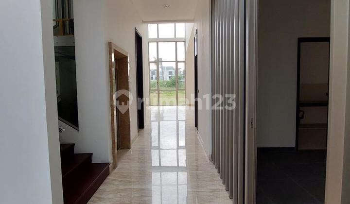 Di Jual Rumah Ada Lift Dan View Lapangan Golf Pik 2