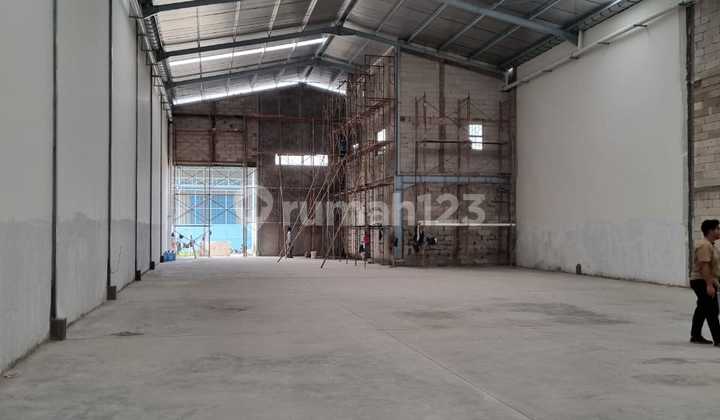 Di Sewakan Gudang Gandeng Di Laksana Bisnis Park Tangerang