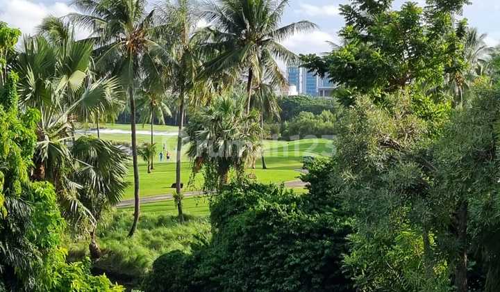 Di Jual Rumah Crown Golf Pik Jakarta Utara