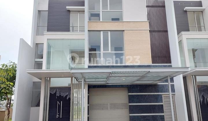 For Sale House With Lift And Golf Course View PIK