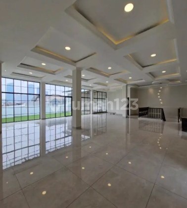 Di Jual Rumah.mewah Rawa Kepa Tomang Jakarta Barat 2