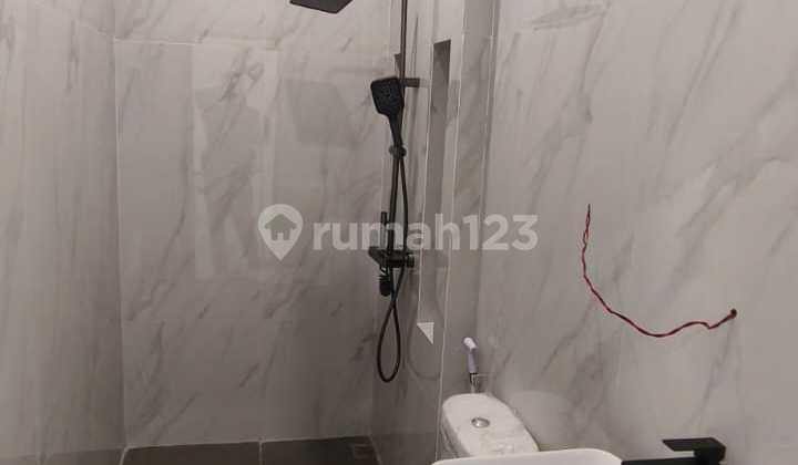 Di Jual Rumah Baru Di.golf Lake Residences Jakarta Barat 2