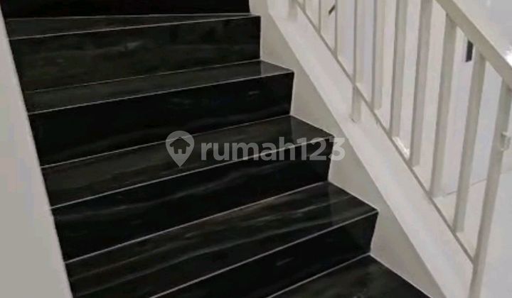 Di Jual Cepat Rumah Park Residences Taman Surya 5 Jakarta Barat