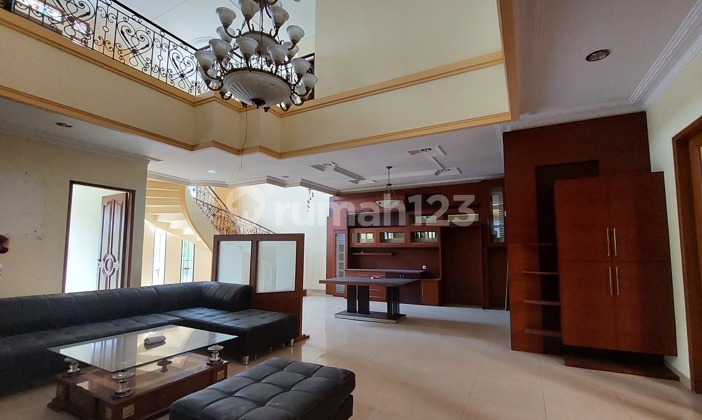 Rumah Onegate Cluster Belakang Btc Pasteur Bandung , 2 Lantai SHM Rumah Onegate Cluster Belakang Btc Pasteur Bandung , 2 Lantai SHM