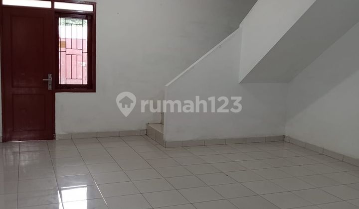 Minimal 2 thn sewa ruko jl AH Nasution mainroad Parkir luas 2 Lantai 