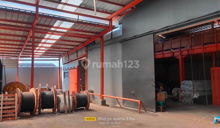 Gudang Ruang usaha Soekarno Hatta dekat Batununggal  kota Bandung 