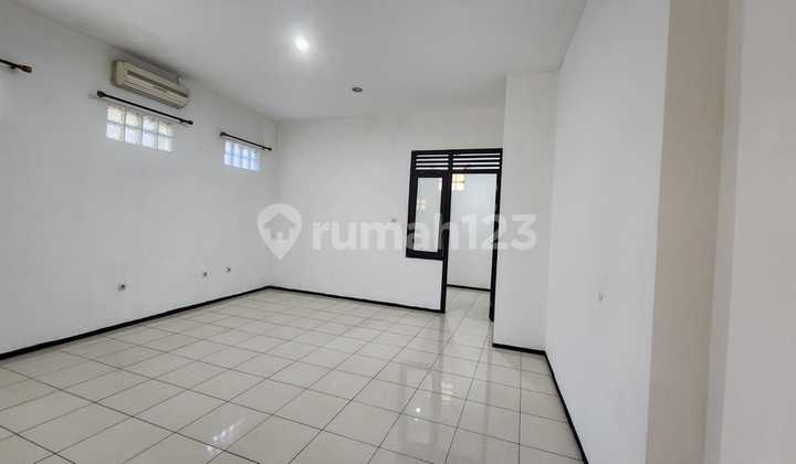 JUAL CEPAT Ruko jl Trs Jakarta Antapani Puri Dago Bandung , Strategis , 2 lantai