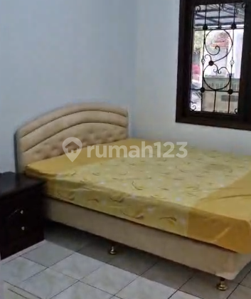 Ready-to-occupy house in Kota Baru Parahyangan Wangsakerta, 2 floors, one gate 2