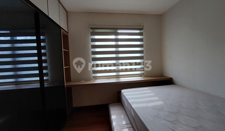 3 BR Hegarmanah Residence Furnish siap huni Fasilitas lengkap  2