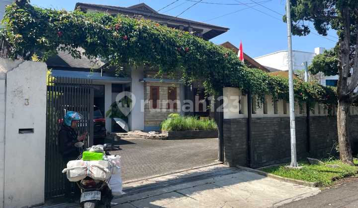 Rumah Lux Padasaluyu Setiabudi Bandung Murah Dekat Tempat Wisata