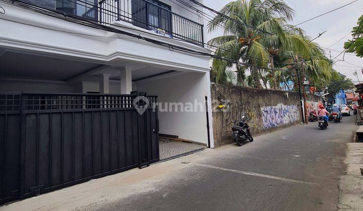 Rumah Baru Murah Plus Rooftop Dekat Aeon Mall Tanjung Barat Jakse 2