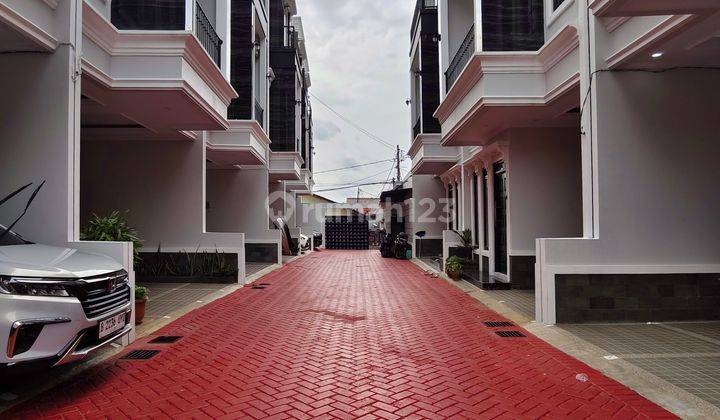 Rumah Baru Siap Huni Plus Rooftop Di M Kahfi 1 Jagakarsa Jaksel  2