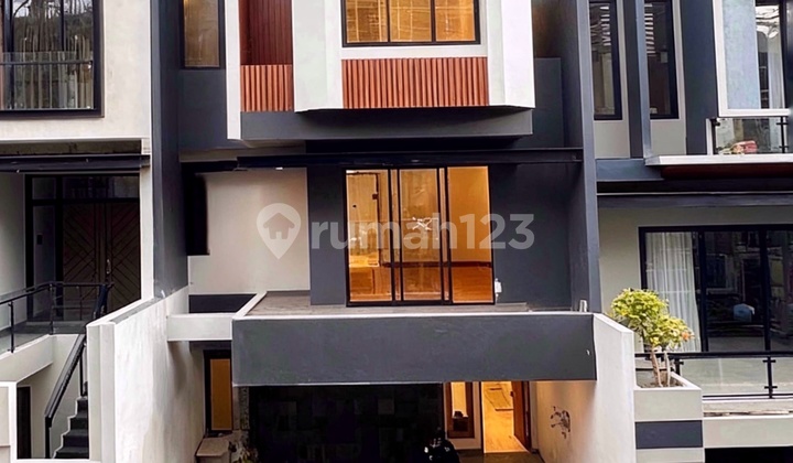Rumah Baru Classic Private Pool dan Lift di Antasari Cipete Jakse