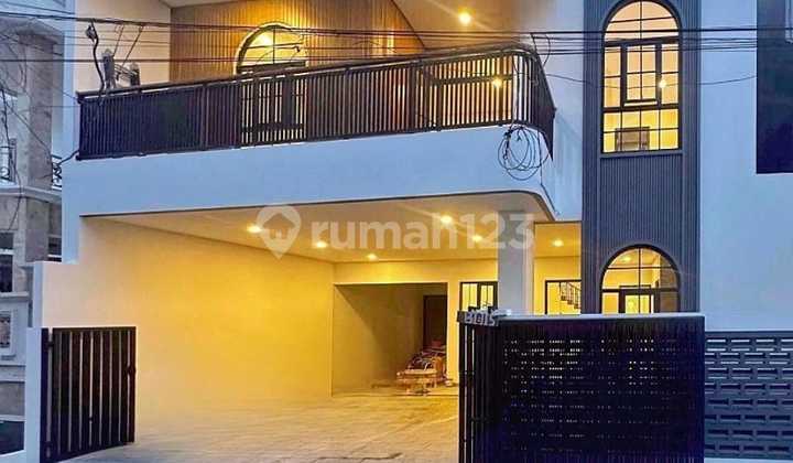 Rumah Baru Mewah Dalam Komplek Di Ampera Dekat Kemang Jaksel