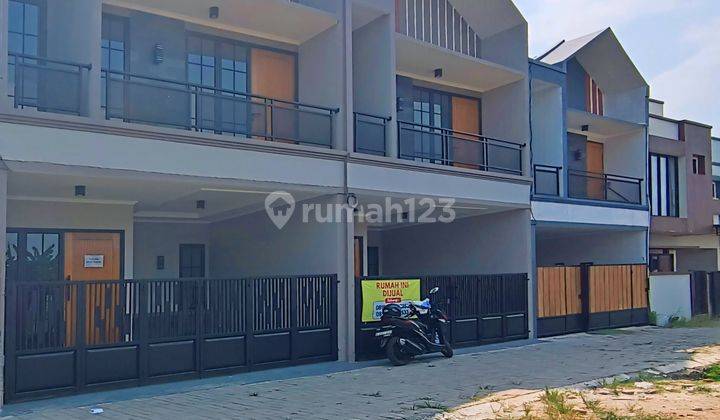 Rumah Baru Siap Huni Dalam Cluster Di Tanah Baru Depok 2