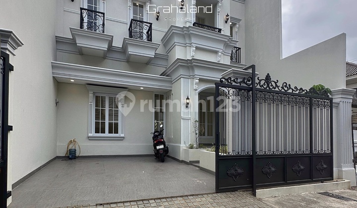 Rumah Baru Classic Dalam Komplek di Joglo Jakarta Barat Rumah Baru Classic Dalam Komplek di Joglo Jakarta Barat