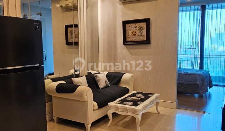 Best Deal 2 BR Apartement Residence 8 Senopati Fully Furnished