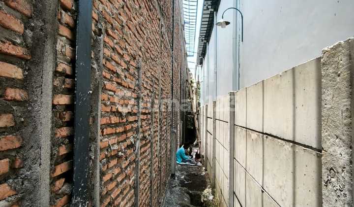 Currently, a Flood-Free Warehouse is Under Construction at KIC Gatsu Semarang. 2