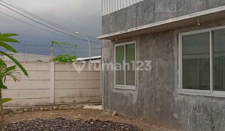 Gudang Semi Furnished Siap Pakai di Kiw Semarang 3