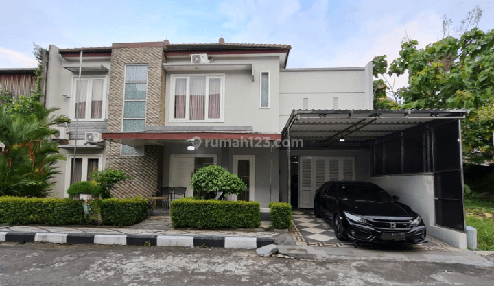 Rumah Mewah 2 Lantai Di Perumahan Elit Solo 1