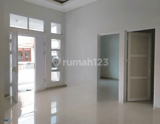 Rumah Minimalis Modern 1 Lantai Siap Pakai Di Tanah Mas Semarang 1