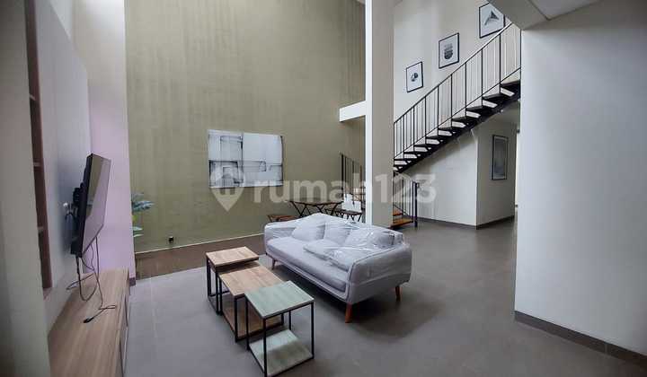 Luxury 2-Storey House Ready to Occupy in Prestigious Residential Area at Candi Golf Semarang 1
