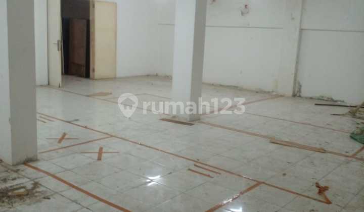 Ruko 2 Lantai Siap Pakai di Hasanudin Semarang 1