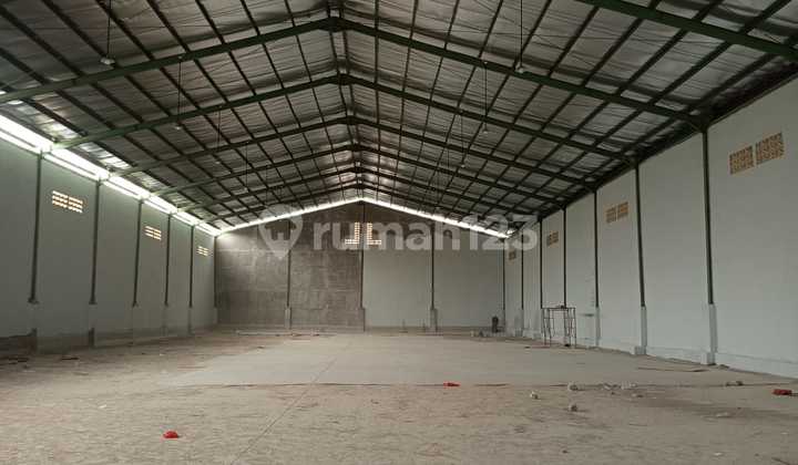 Ready-to-Use and Flood-Free New Warehouse in KIC Gatsu Semarang Ready-to-Use and Flood-Free New Warehouse in KIC Gatsu Semarang