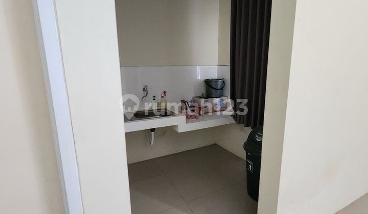 Minimalist 1-Story Flood-Free House in the Elite BSB Housing Estate, Semarang 2